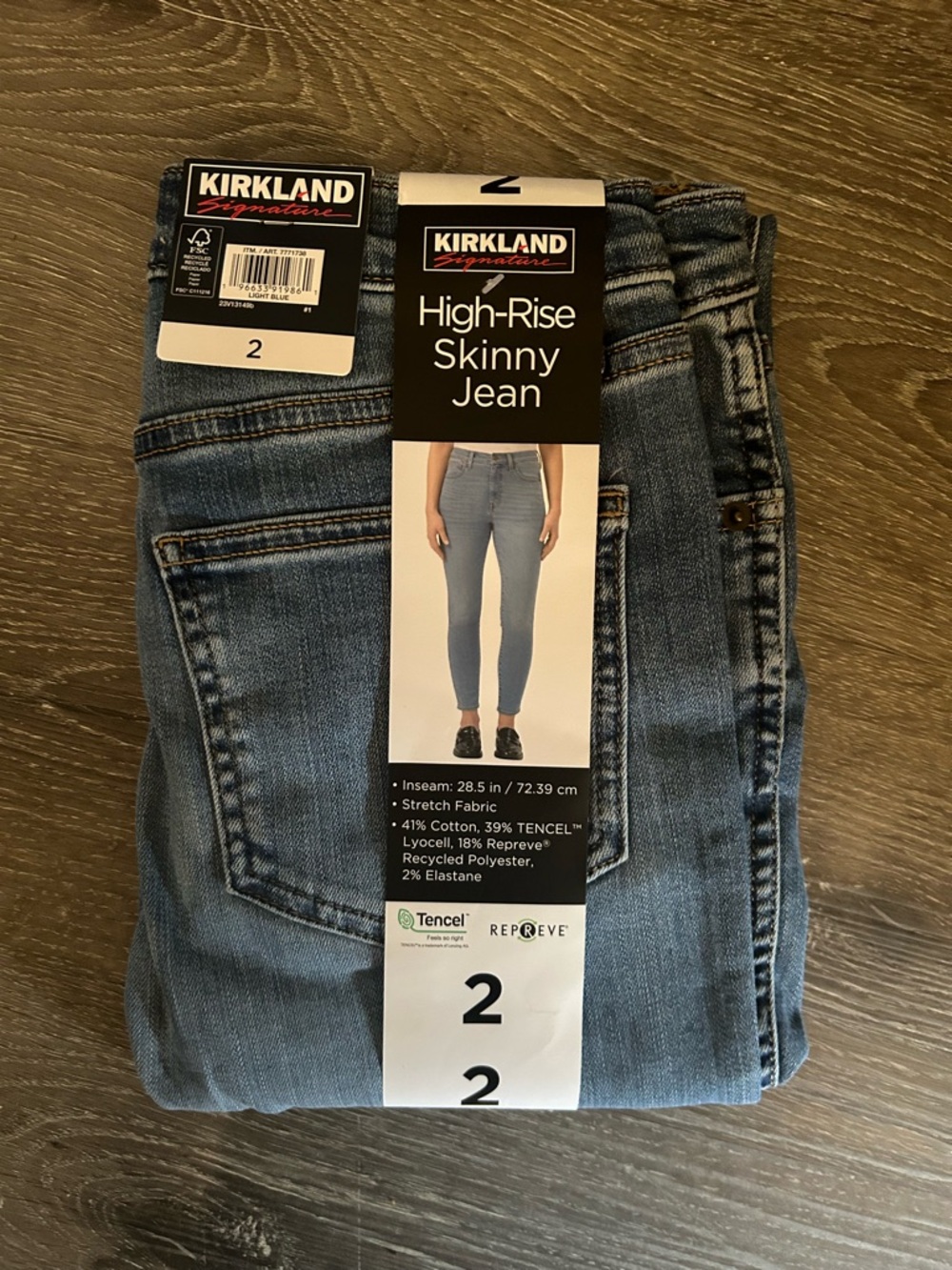 NWT Size 2‎ Kirkland Signiture High Rise Skinny Jeans Medium Wash